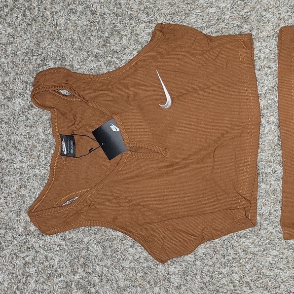 BROWN Swoosh check mark
Two-piece summer skirt set - Picture 4 of 7